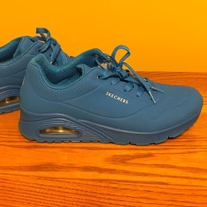 EUC w box Skechers Uno Night Shades blue sneakers 9.5
